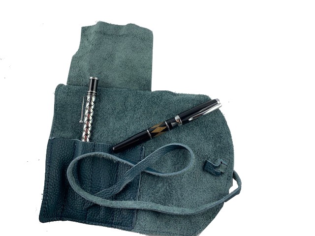 Porta penne in pelle – chiusura arrotolata con il laccio - Image 3