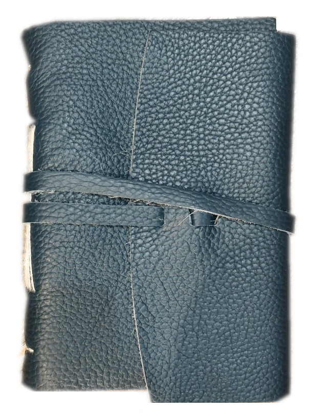 Diario in pelle “MICHELANGELO” – in carta semi-artigianale colorata, con orli sfrangiati a mano e quindi frastagliati. - immagine 12