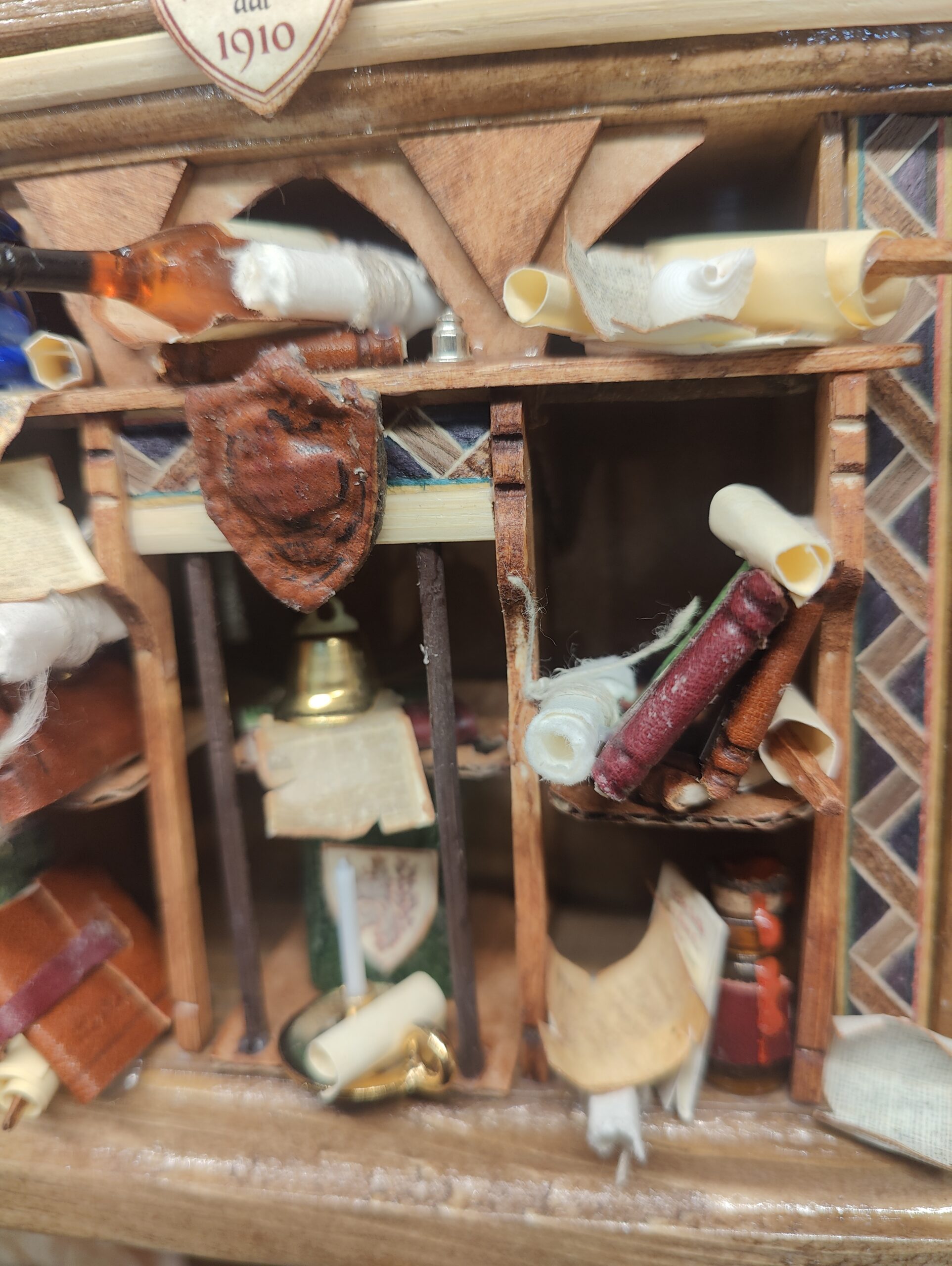 LIBRERIA IN MINIATURA "Scudo" - 07012025 - Image 4