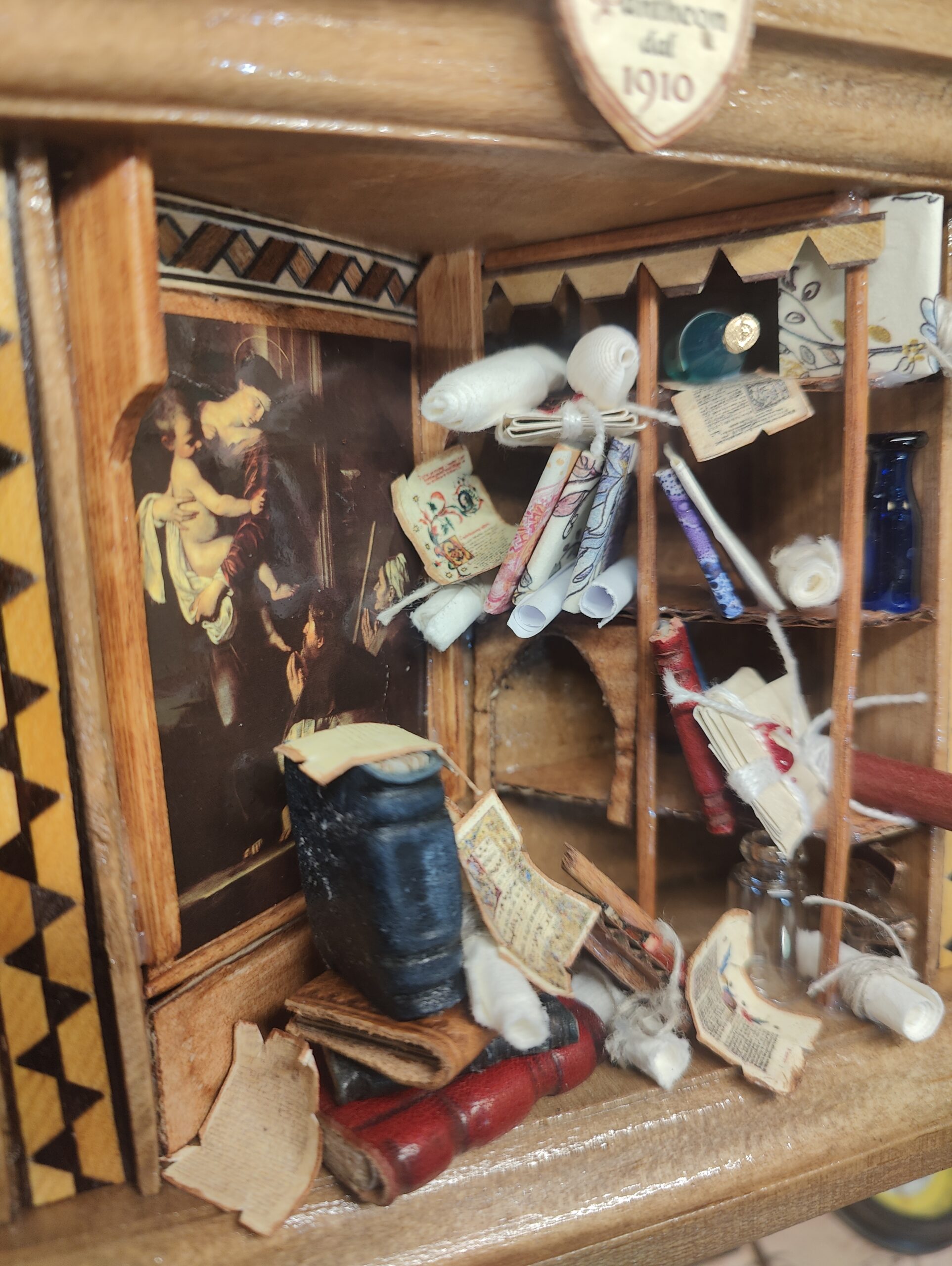 LIBRERIA IN MINIATURA "Madonna del Pellegrino" - 09022025 - Image 4