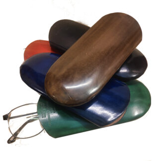 Portaocchiali in pelle